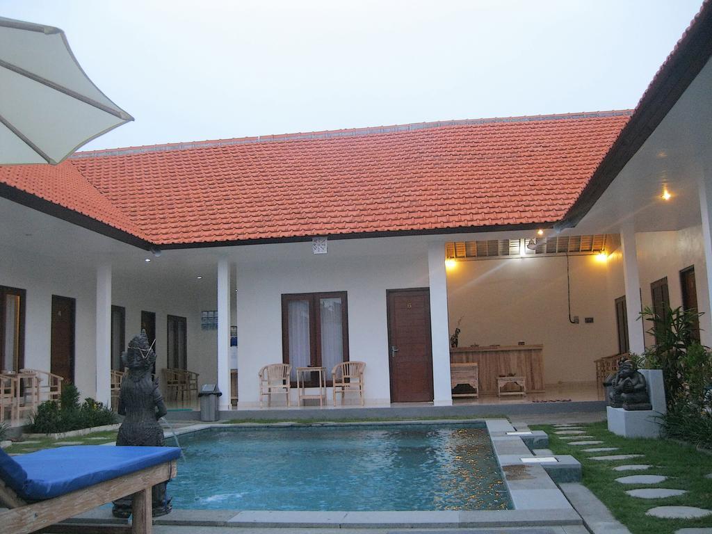 Temuku Guest House Canggu Exteriör bild